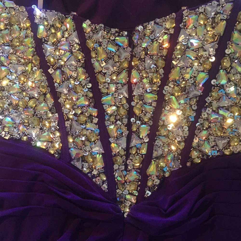 Strapless gown - Picture 6 of 7